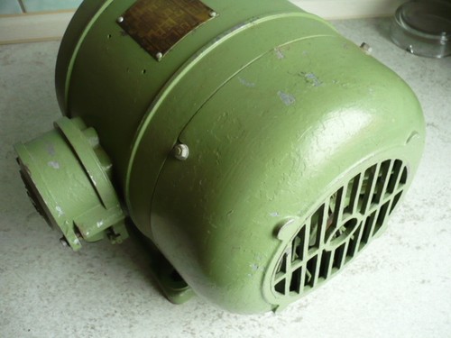 Moteur électrique - Électrique,