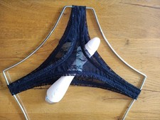 Joli String Dentelle Neuf