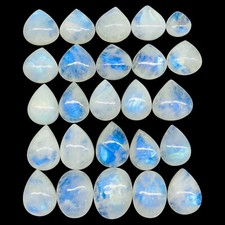 25 Pièces Pierres Taillées