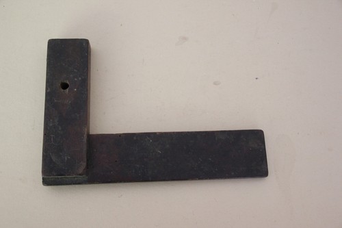 Ancienne règle t de - règle,