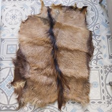 Tapis Carpette en peau de Chèvre .