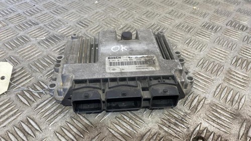 Calculateur moteur renault - moteur,