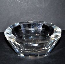 Cendrier Art Déco en cristal taillé à facettes - Cristal de Bohème?