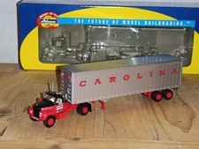 Athearn 1/87 Mack B semi remorque fourgon Carolina