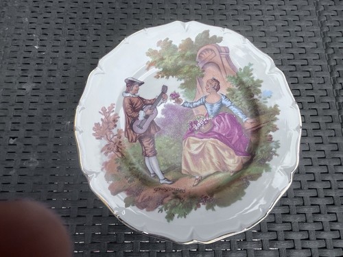 Assiette fragonard porcelaine