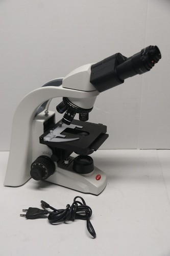 Occasion microscope - ok,