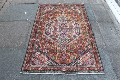 Tapis orient vintage fait - tapis, d’orient