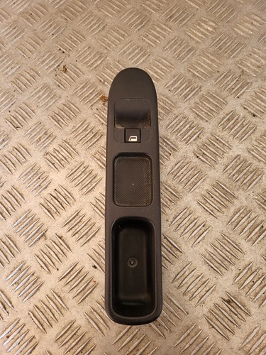 Bouton commande lève - , vitre