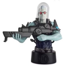 BATMAN UNIVERSE COLLECTORS -