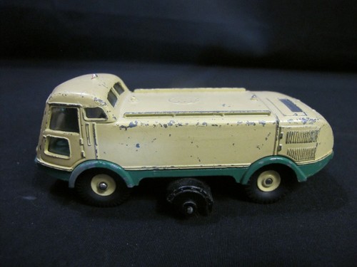 Dinky toys meccano - toys,