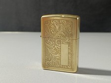 A2BC🏵️ BRIQUET ZIPPO