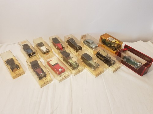 Lot voitures solido age - 13,