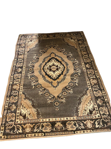 Ancien tapis salle a - ,