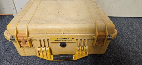 Trimble gnss 5800 - r8, r6