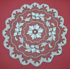 Napperon rond broderies richelieu  40 cm diamètre