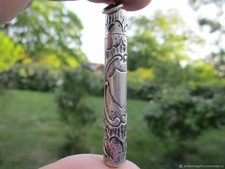 pendentif ancien crayon