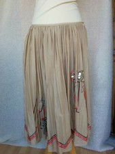 Jupe coton  beige brodée et perlée Armand Ventilo Taille 44