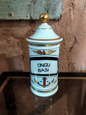 Ancien pot à pharmacie en porcelaine " Ongu Basi " Limoges France