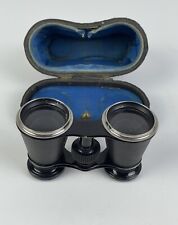 Paire de jumelles anciennes