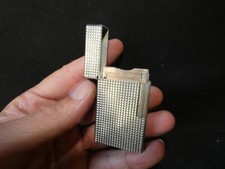 Briquet Dupont plaqué argent pointe de diamant en bon état   S204