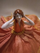 Demi figurine porcelaine