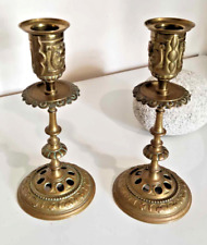 jolie paire de bougeoirs