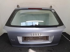 Malle/Hayon arriere AUDI A3 2 PHASE 1 8P3827023AC