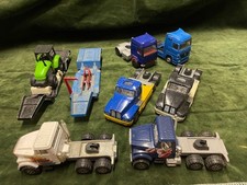 LOT 6 CAMIONS MAJORETTE + 2 REMORQUES + 1 TRACTEUR POUR PIECES OU RESTO