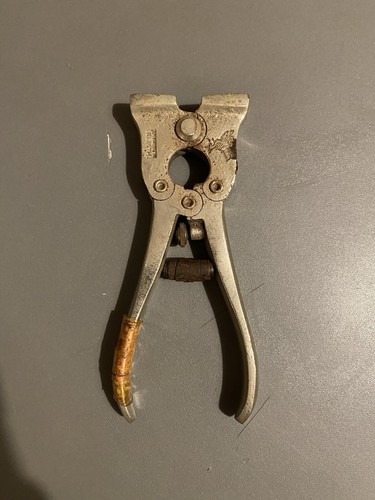 Ancienne pince coupante porte - coupante,