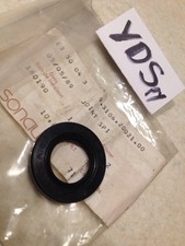 Yamaha 93106-20021-00 TY250 TY 250  XT250 YZ125 490 TTR joint spy roue avant