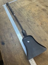 Outil Ancienne  pelle à