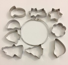 Lot de 9 emporte pieces noel avec anneau de rangement