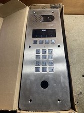 urmet interphone de rue a code