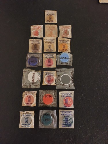 Pastilles godets - 19, ,