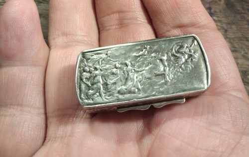 Petite boite pilule en - petite,