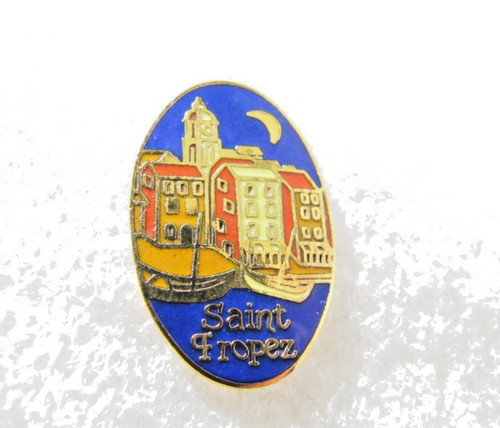 Pin saint tropez - pin's,