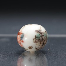 Trois figurines anciennes