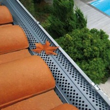 Parefeuille pour gouttière