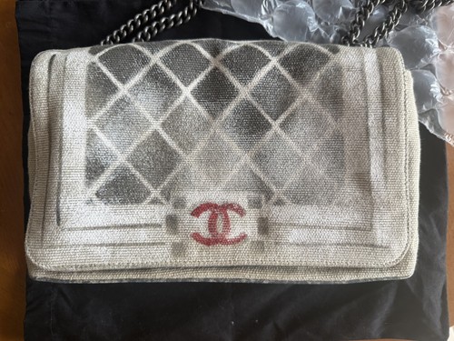 Chanel graffiti boy - chanel,
