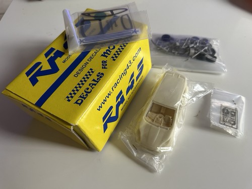 Kit model new ford - 1/43,