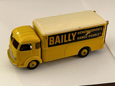 Dinky Toys Simca Cargo Bailly