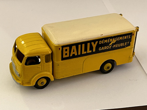 Dinky toys simca - dinky, bailly