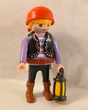 sympa  pirate 5736 4424 3285 3938 5819  playmobil ( corsaire  , bateau ) 2010