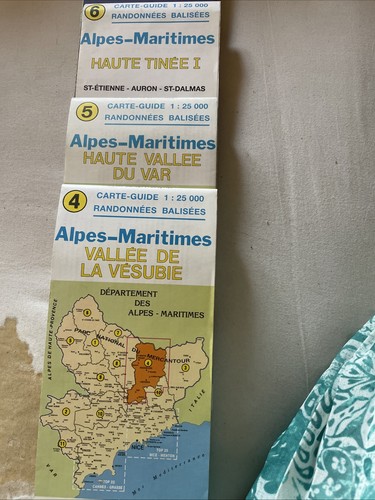Lot cartes guide - 6, cartes-guide