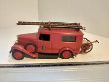 PMPB2-0100 voiture sapeurs