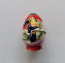 fève Oeuf décor toucan   Emaux de Longwy 2009