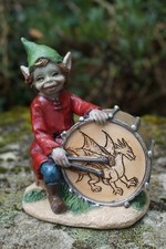 97357  TROLL MUSICIEN   ET SON