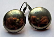 Anciennes boucles d'oreilles