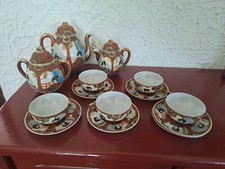 Ancien service à thé tasses et sous tasses japonais satsuma personnages pots