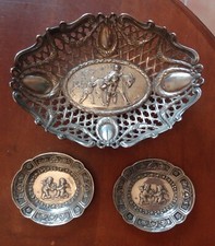 anciennes coupelles en argent